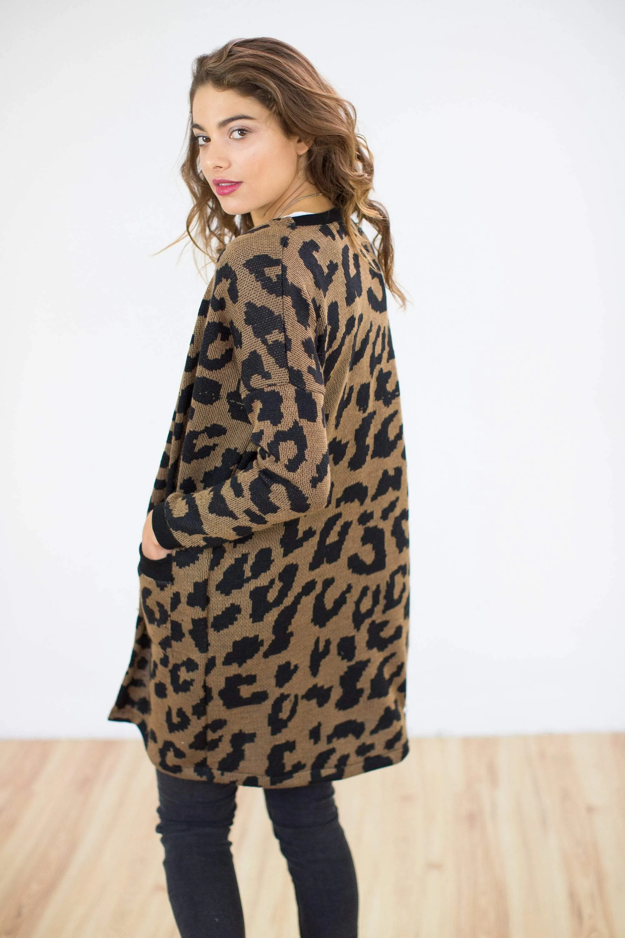 Cardigan Leo