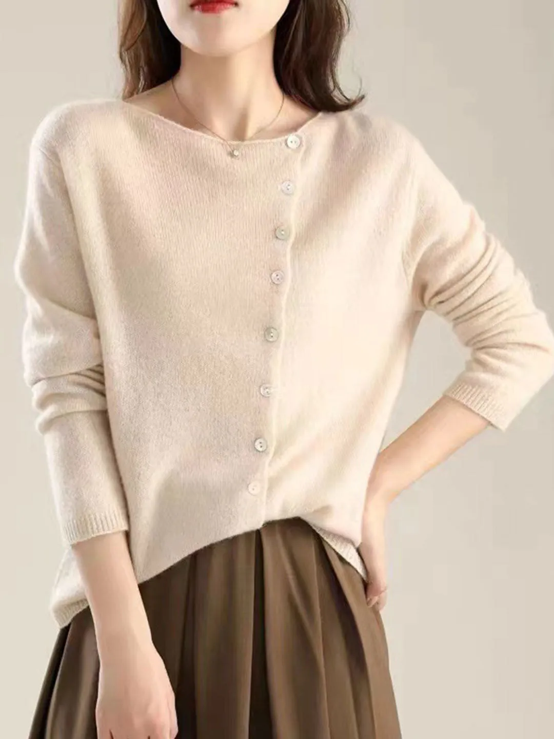 Classic Buttons Down Crew Neck Knitted Cardigan