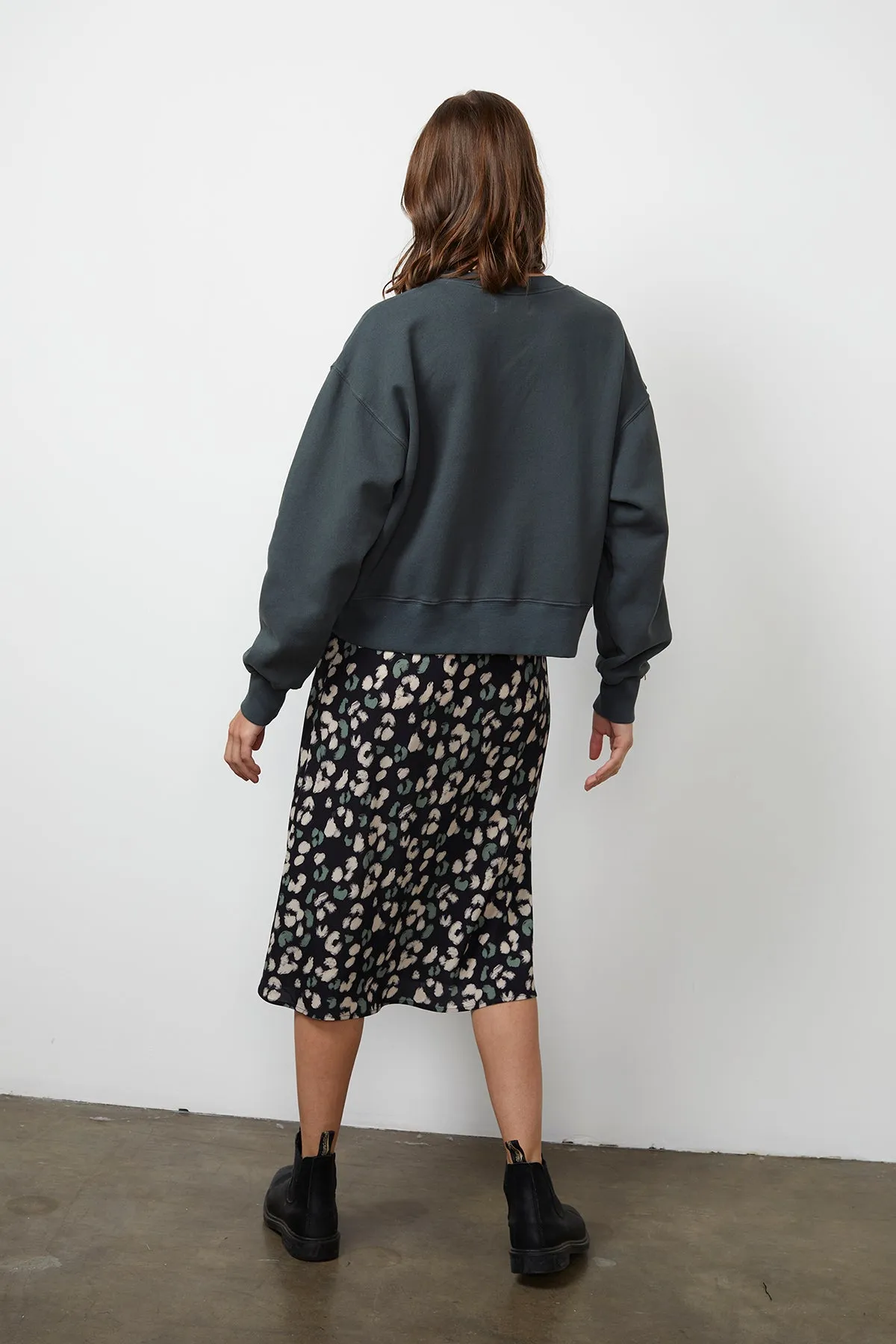 NELLA OVERSIZED SWEATSHIRT