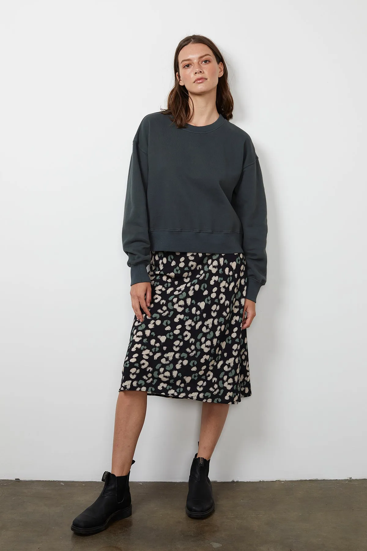 NELLA OVERSIZED SWEATSHIRT