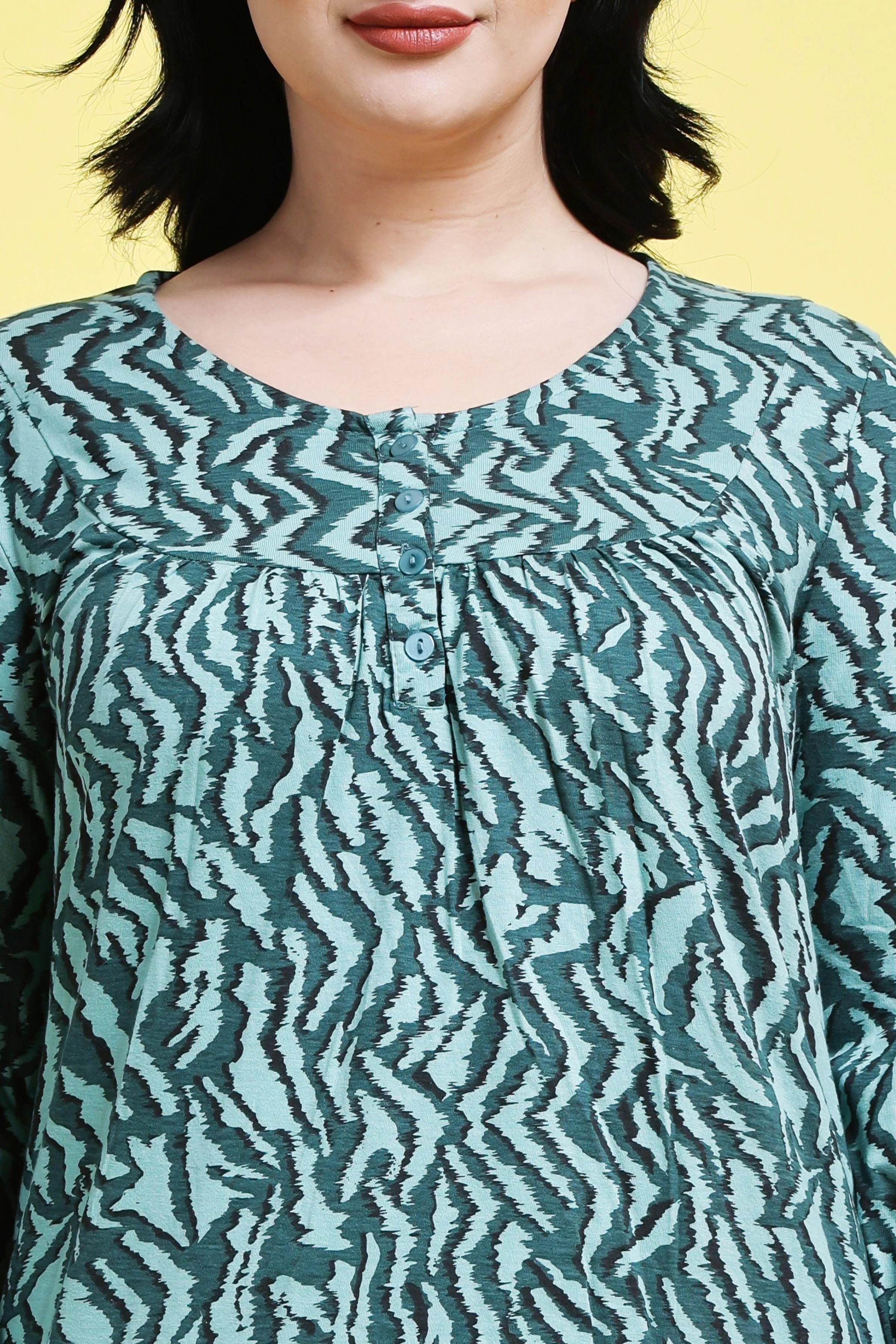 Zig Zag Abstract Printed Night Suit Set-Green